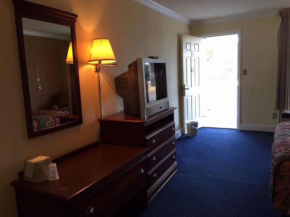 Capital inn Cordele Esterno foto